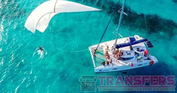 Catamarán a Isla Mujeres